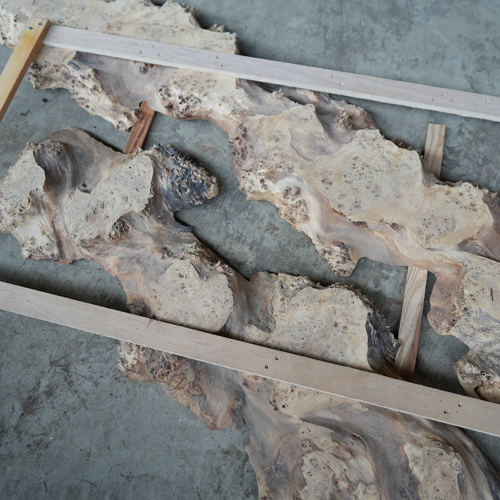 ポプラ一枚板 レジンテーブル