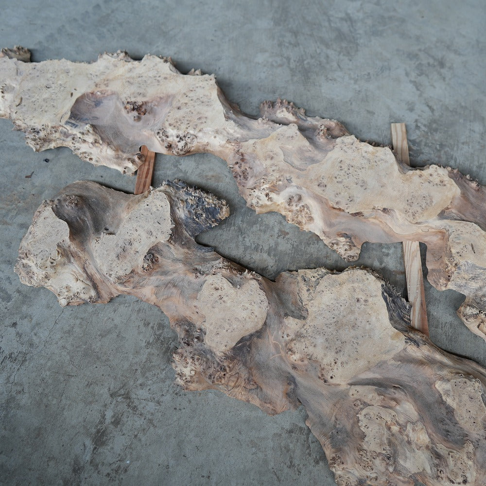 ポプラ一枚板 レジンテーブル