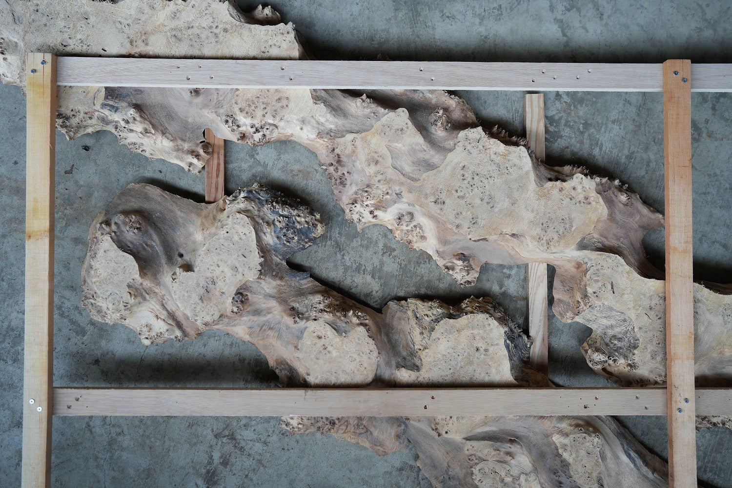 ポプラ一枚板 レジンテーブル